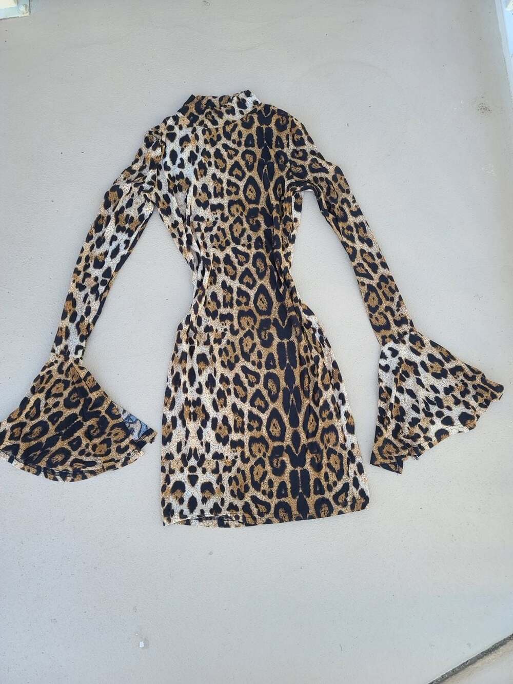 Leopard Print Sexy Bodycon Dress Long Flare Sleeve High Neck Animal Mini Dress